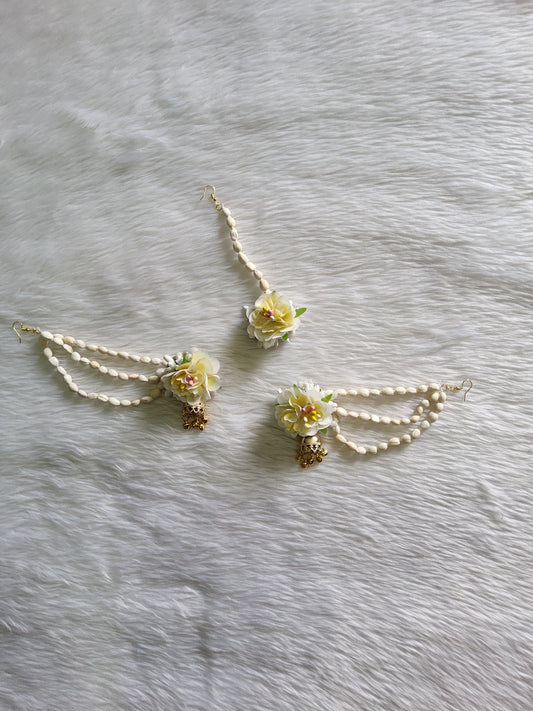 Mogra Kali Flower Earrings with Maang Tikka – Cream Bead Strings