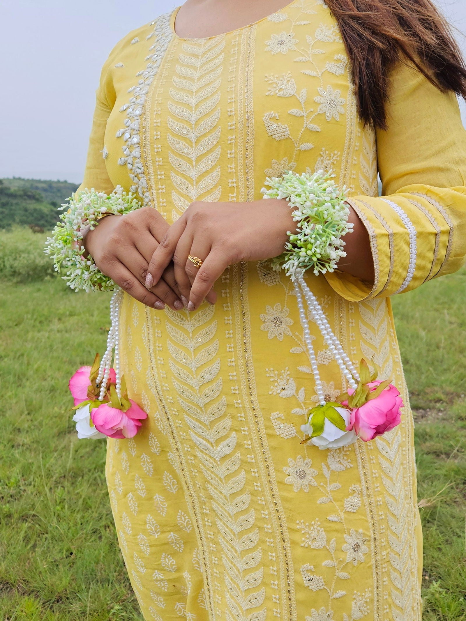 Artificial Gypsy Flower Kaleera, For Wedding, Haldi and Mehandi - Saubhagyavati.in