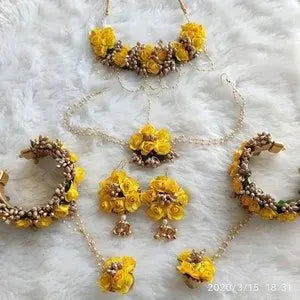 Beautiful Haldi Jewellery Set for Bride - Saubhagyavati.in