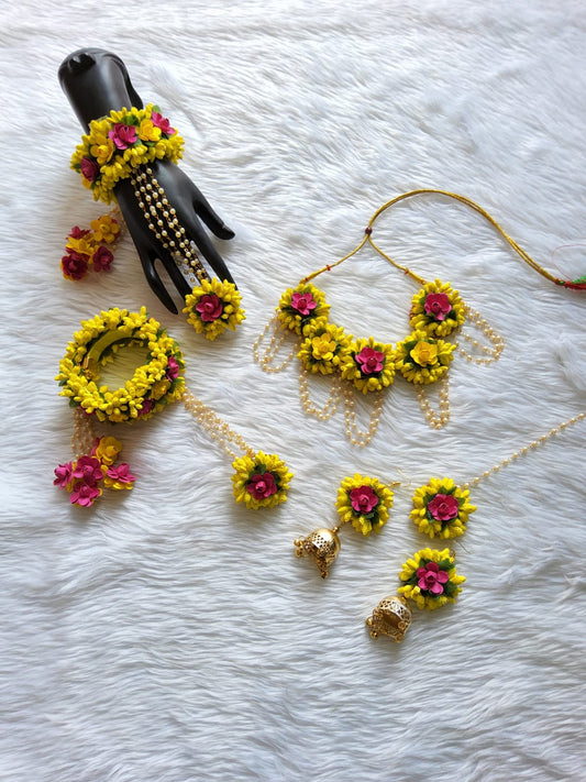 Floral Splendor: Artificial Flower Jewelry for Haldi Elegance - Saubhagyavati.in