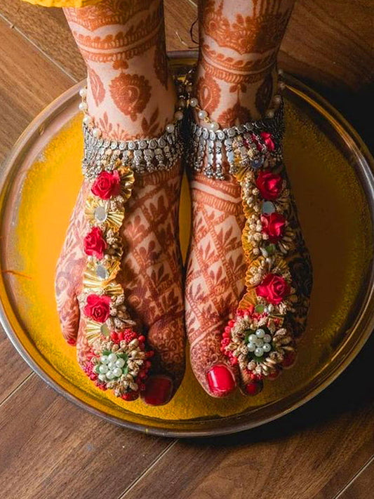 Flower Feet jewellery for Haldi and mehndi - Saubhagyavati.in