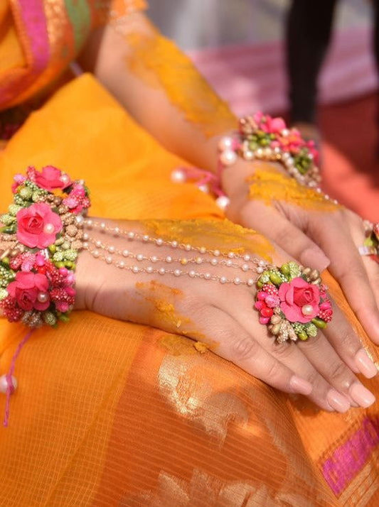 Red and Green Hathphool flower jewellery - For Haldi, Mehndi - Saubhagyavati.in