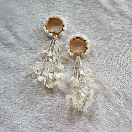 Elegant Jasmine Floral Pearl Kaleera Set