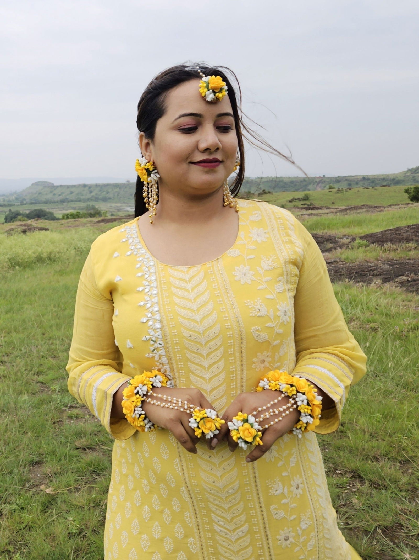 Best Yellow Flower Jewellery Set For Haldi - Saubhagyavati.in