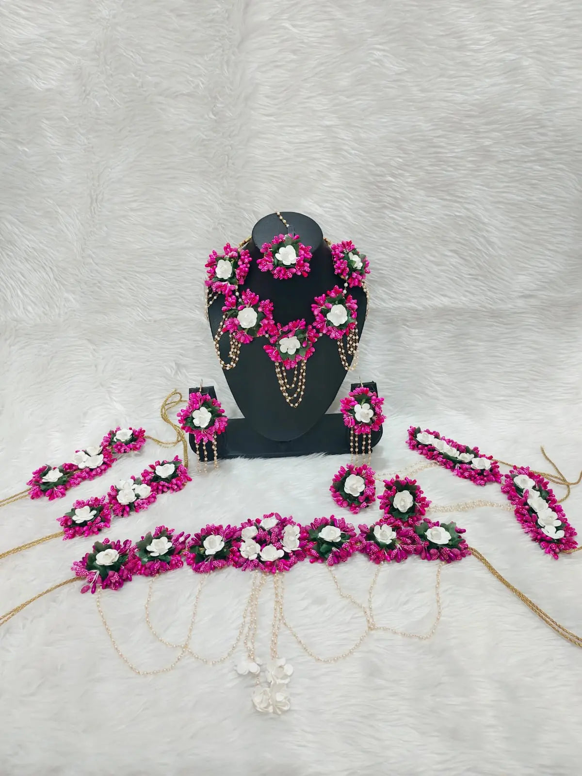 Dark Pink Flower Jewellery for Baby shower or Dohale Jevan Saubhagyavati.in