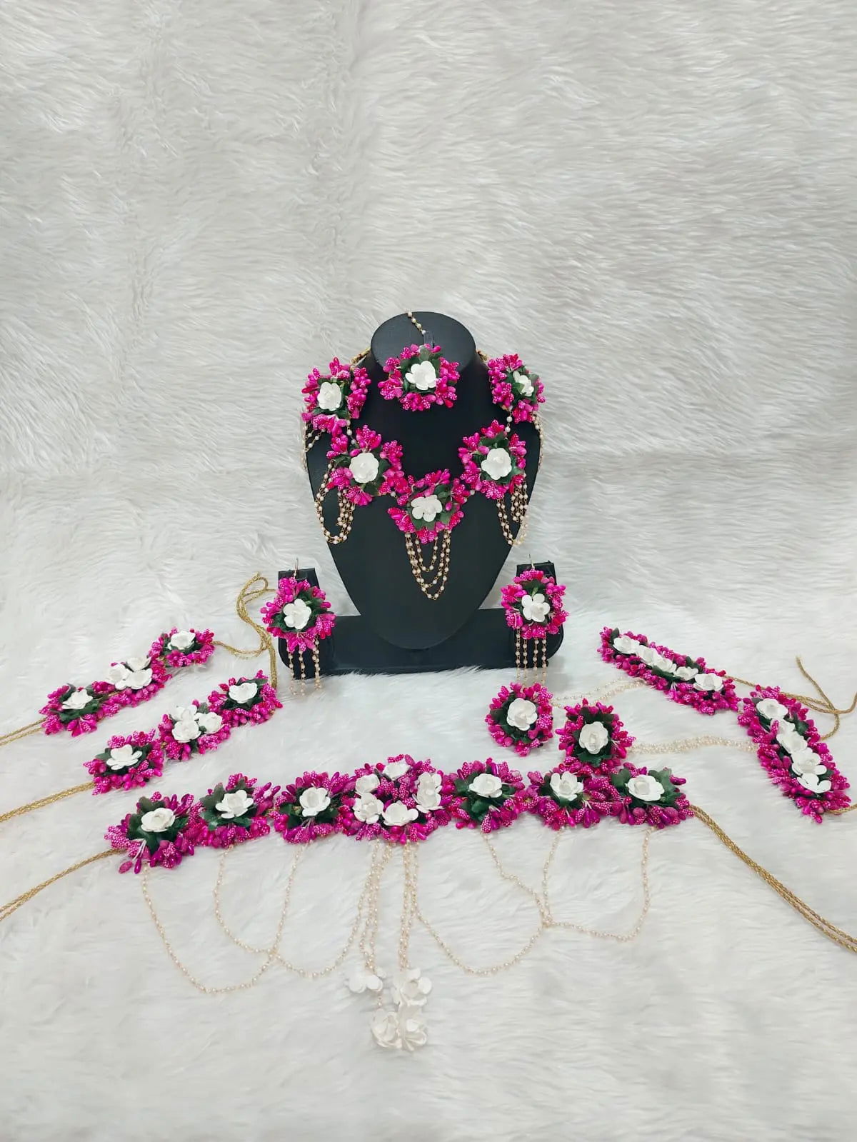 Dark Pink Flower Jewellery for Baby shower or Dohale Jevan - Saubhagyavati.in
