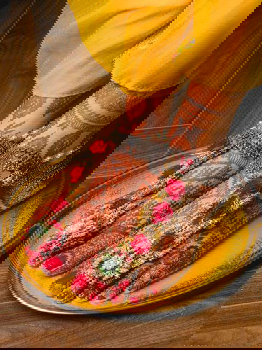 Flower Feet jewellery for Haldi and mehndi - Saubhagyavati.in