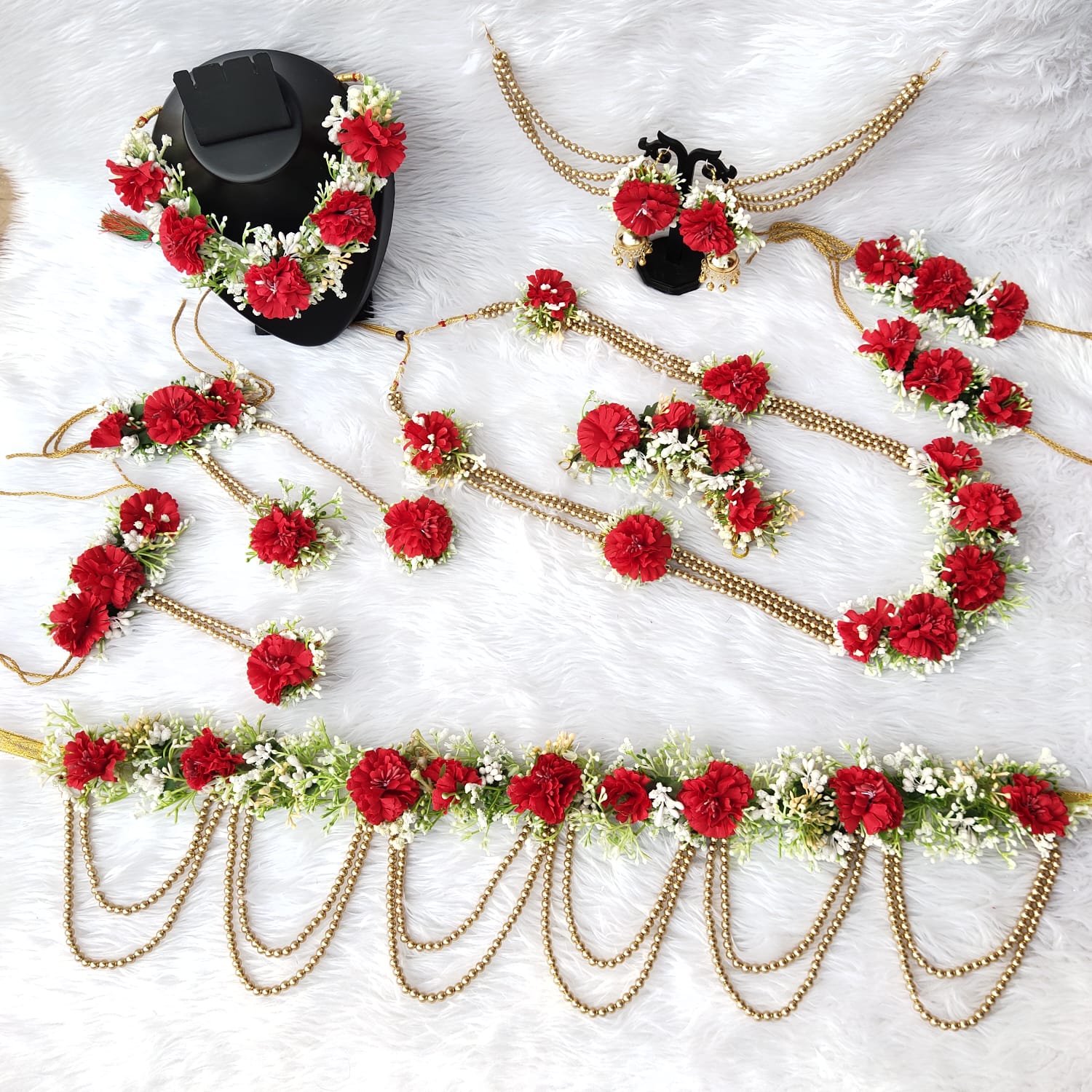 Gypsy flower jewellery for baby shower | Baby breath flower jewellery - Saubhagyavati.in