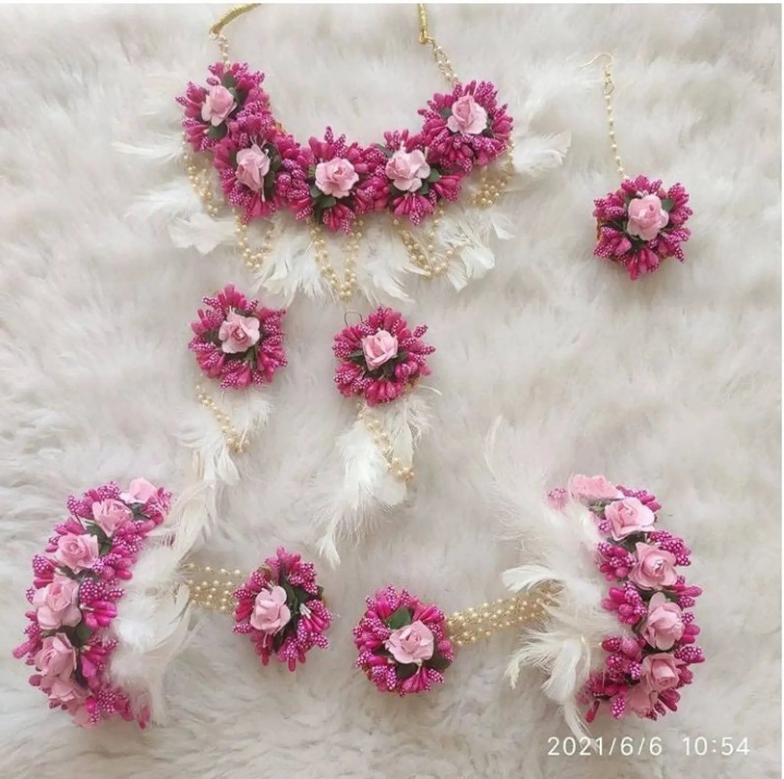 Pink Flower Feathers Jewellery For Baby Shower - Saubhagyavati.in