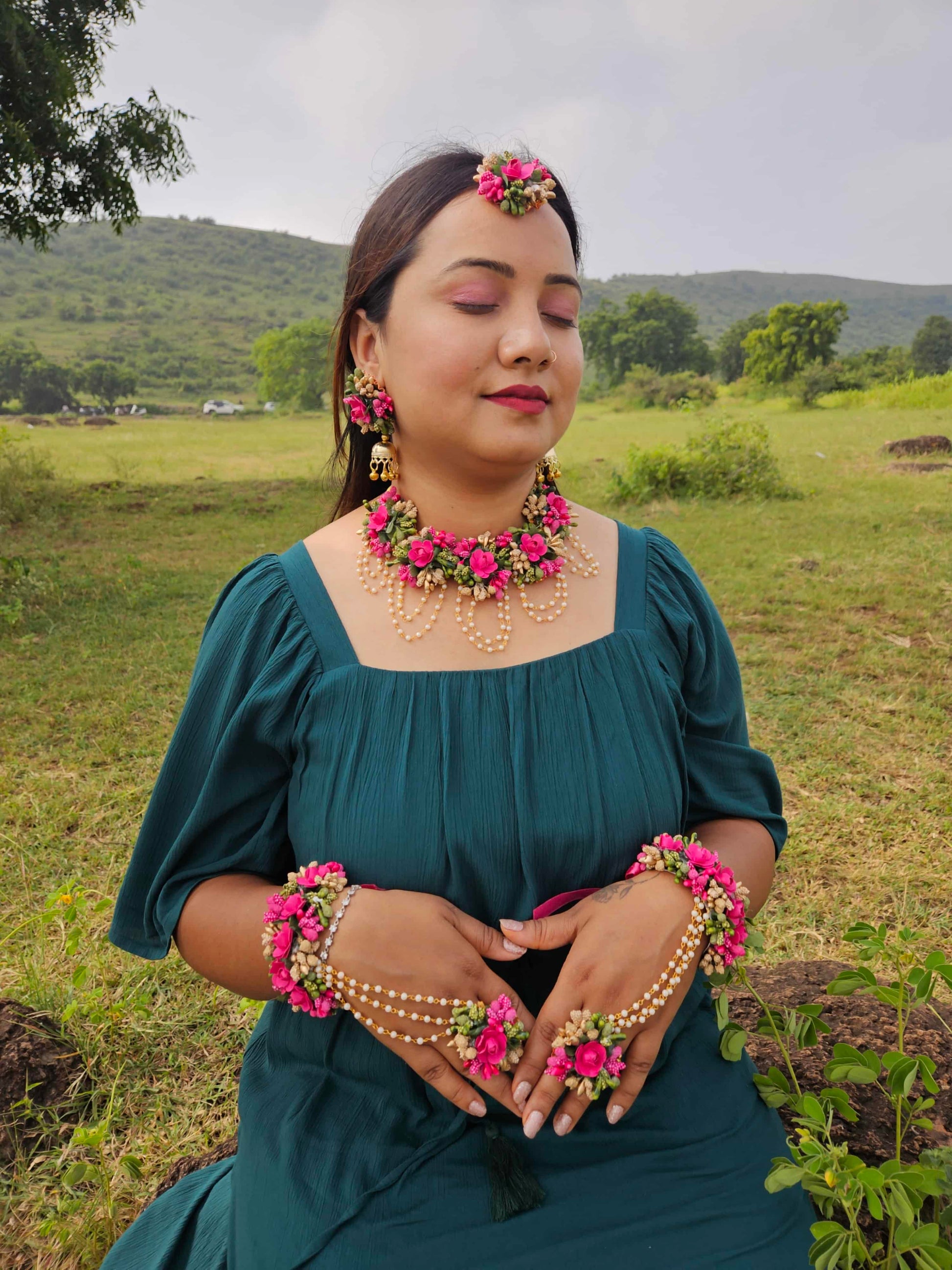 Dark Pink Floral Jewelry Set – Flower Jewelry for Weddings, Haldi & Mehndi