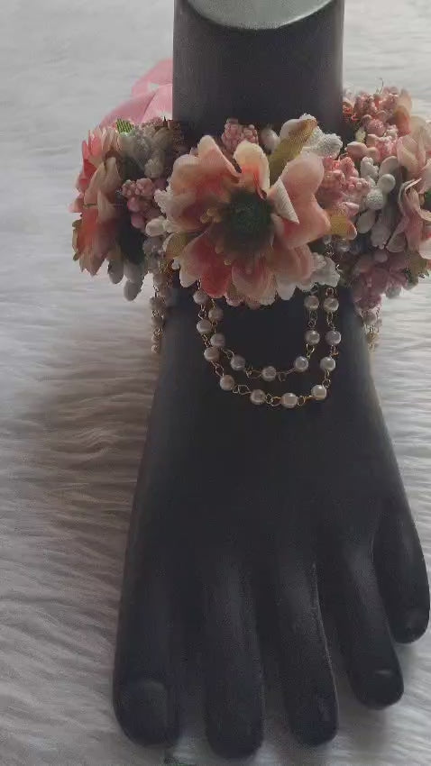 Beautiful feet jewellery/leg jewellery