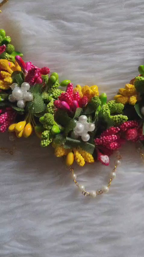 Multicoloured flowers jewellery for haldi,mehandi,baby shower